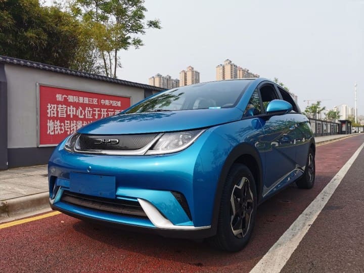 BYD Dolphin